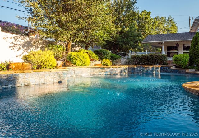 1842 Wood, Mcalester, OK 74501