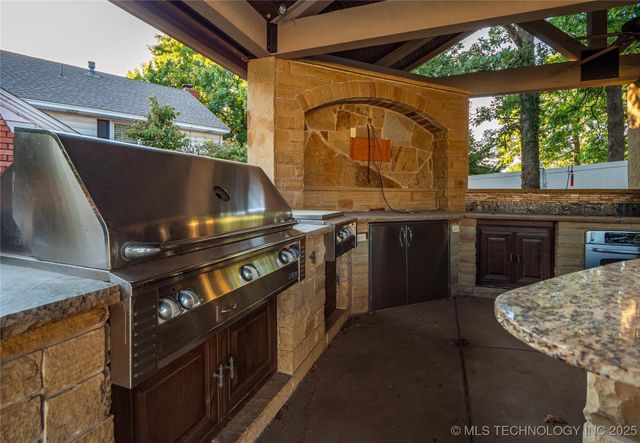 1842 Wood, Mcalester, OK 74501