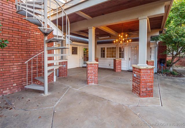 1842 Wood, Mcalester, OK 74501