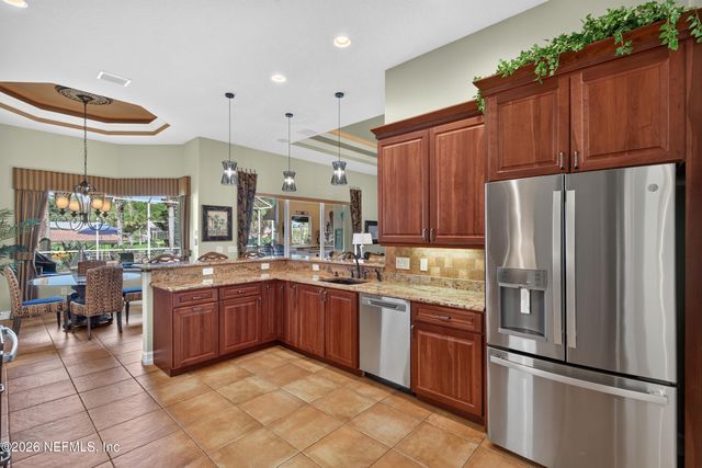 8 OLD OAK Drive N, Palm Coast, FL 32137