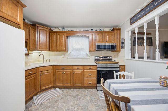 14060 Swallowfield Road, Frankfort, KY 40601