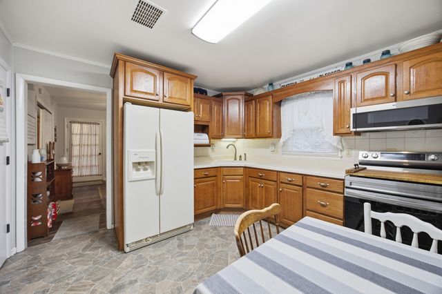 14060 Swallowfield Road, Frankfort, KY 40601