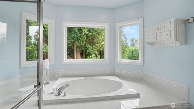 23810 148th Avenue SE, Kent, WA 98042