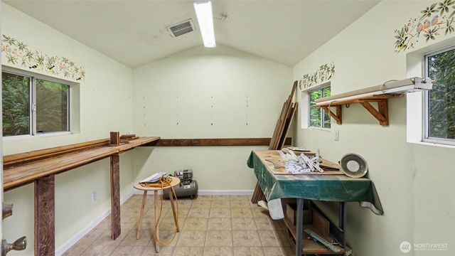 23810 148th Avenue SE, Kent, WA 98042
