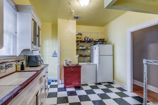 604 Mission Street, San Antonio, TX 78210