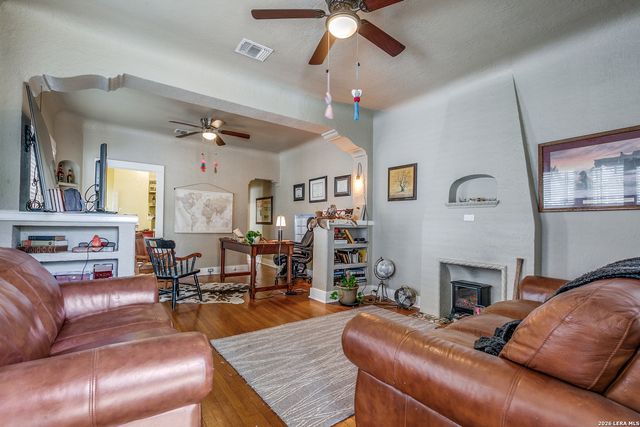 604 Mission Street, San Antonio, TX 78210