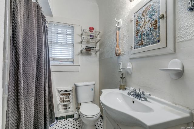 604 Mission Street, San Antonio, TX 78210