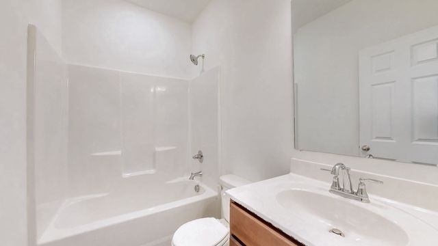 156 Hampshire Way, White House, TN 37188