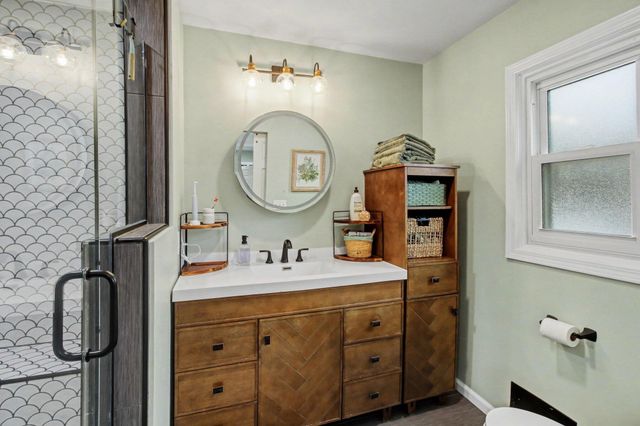 5060 Glenway Drive, Brighton, MI 48116