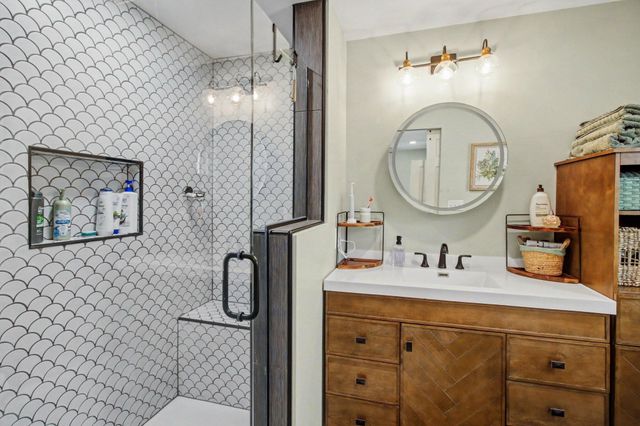 5060 Glenway Drive, Brighton, MI 48116