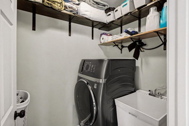 5060 Glenway Drive, Brighton, MI 48116