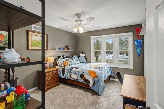 5060 Glenway Drive, Brighton, MI 48116