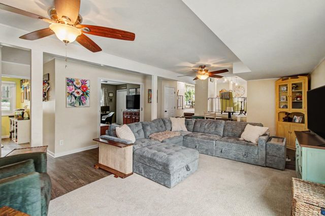 5060 Glenway Drive, Brighton, MI 48116