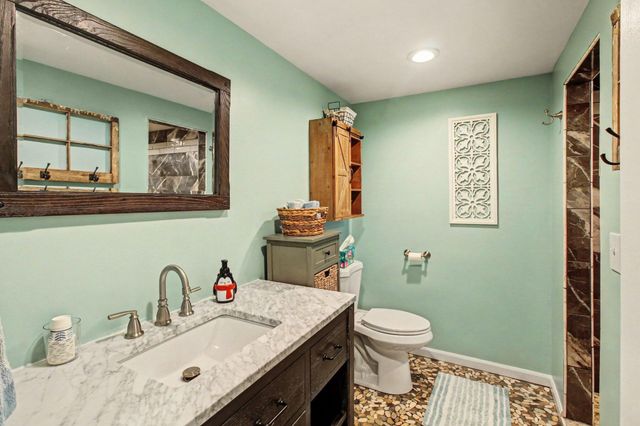 5060 Glenway Drive, Brighton, MI 48116