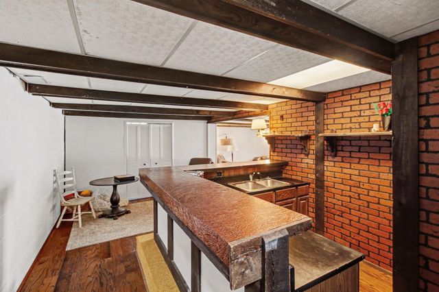 5060 Glenway Drive, Brighton, MI 48116