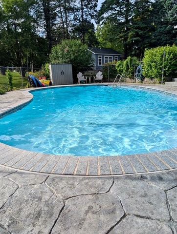 5060 Glenway Drive, Brighton, MI 48116