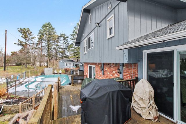 5060 Glenway Drive, Brighton, MI 48116