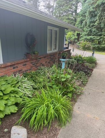 5060 Glenway Drive, Brighton, MI 48116