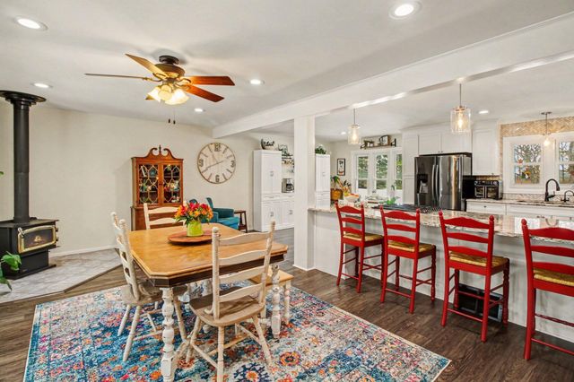 5060 Glenway Drive, Brighton, MI 48116