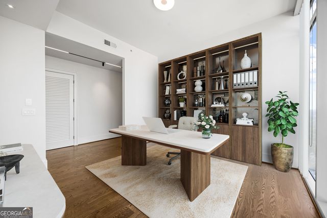 1065 Peachtree Street NE 3504, Atlanta, GA 30309