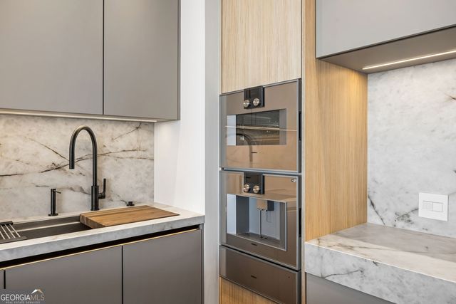 1065 Peachtree Street NE 3504, Atlanta, GA 30309