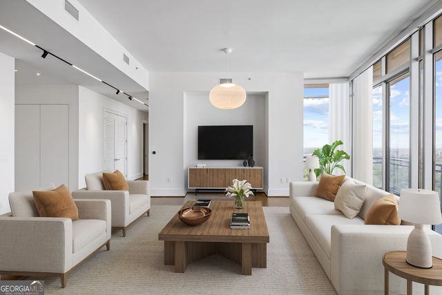 1065 Peachtree Street NE 3504, Atlanta, GA 30309