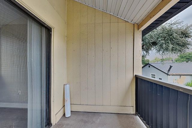 918 LAKE DESTINY ROAD E, Altamonte Springs, FL 32714