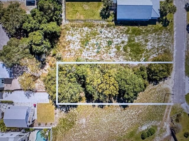 126 4th Street, Panama City Beach, FL 32413