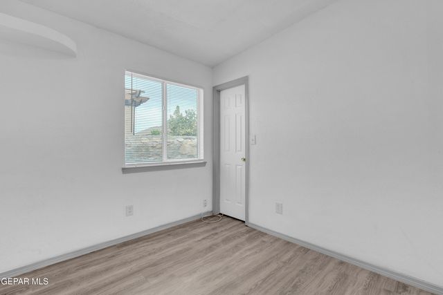 4040 TIERRA MORENA Drive, El Paso, TX 79938