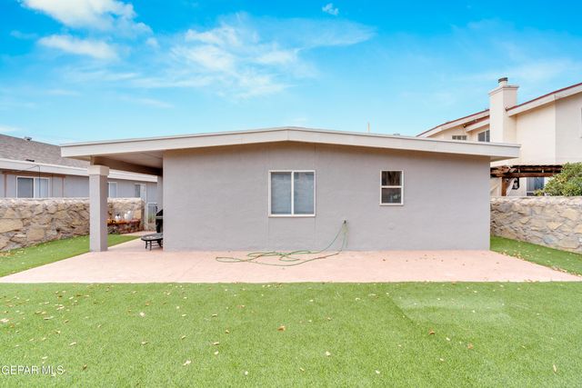 4040 TIERRA MORENA Drive, El Paso, TX 79938