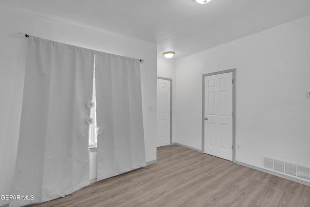 4040 TIERRA MORENA Drive, El Paso, TX 79938