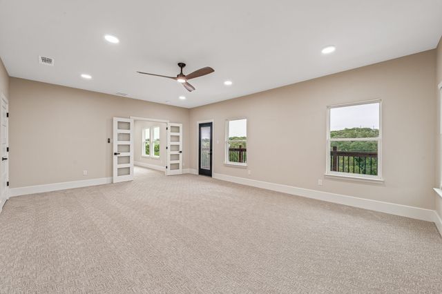 2704 Creek Drive, Granbury, TX 76048