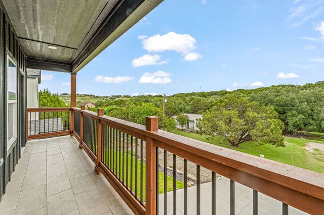 2704 Creek Drive, Granbury, TX 76048