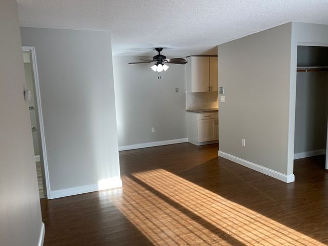 1 Silver Hill 4, Natick, MA 01760