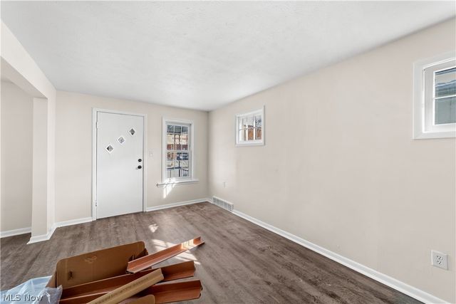 170 E 220th Street, Euclid, OH 44123