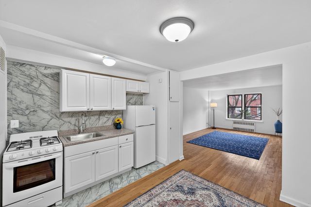 3720 87th St Apt 1D, New York City, NY 11372