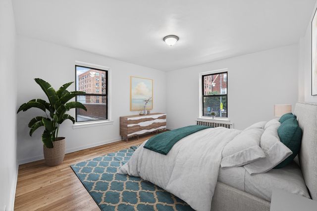 3720 87th St Apt 1D, New York City, NY 11372
