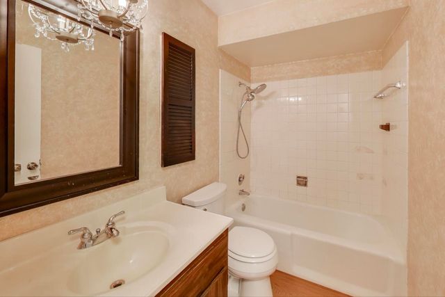 8354 Margerita Avenue, Orland Park, IL 60462