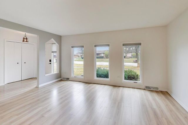 8354 Margerita Avenue, Orland Park, IL 60462