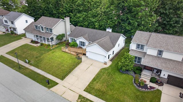 4641 AUTUMNWOOD TRAIL Trail, Millcreek, PA 16506