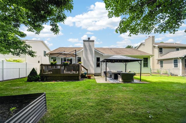 4641 AUTUMNWOOD TRAIL Trail, Millcreek, PA 16506