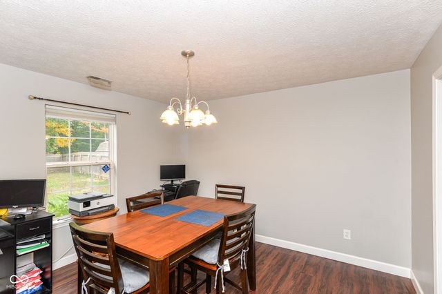 11122 Oakspring Court, Indianapolis, IN 46239