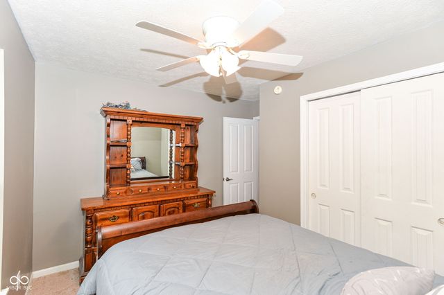 11122 Oakspring Court, Indianapolis, IN 46239