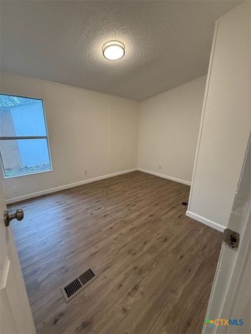 532 Grandview Bend, Canyon Lake, TX 78133