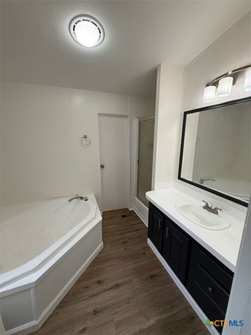 532 Grandview Bend, Canyon Lake, TX 78133