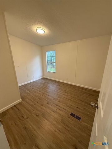 532 Grandview Bend, Canyon Lake, TX 78133