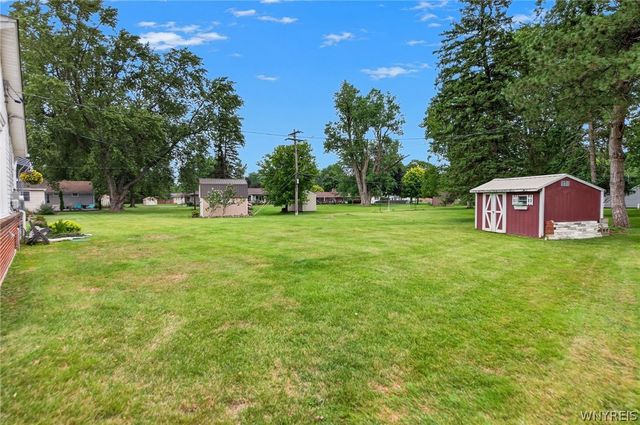 4497 Gentwood Drive, Clarence, NY 14221