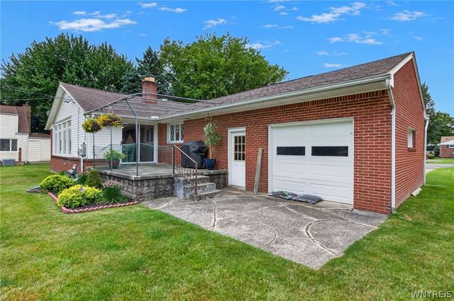 4497 Gentwood Drive, Clarence, NY 14221