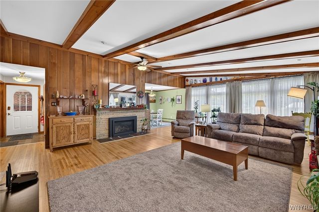 4497 Gentwood Drive, Clarence, NY 14221