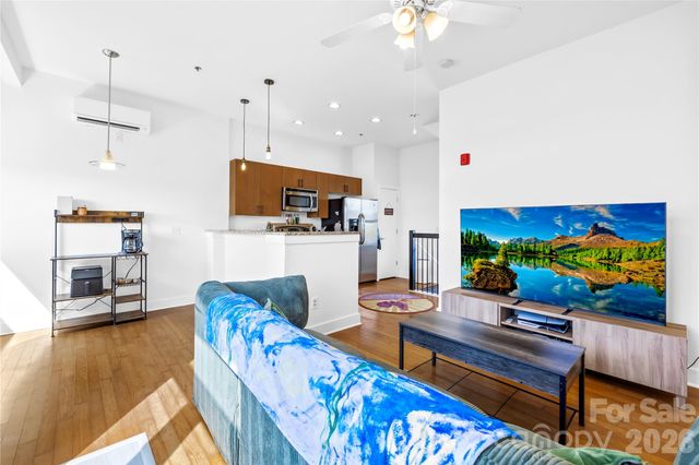 918 Westmere Avenue, Charlotte, NC 28208